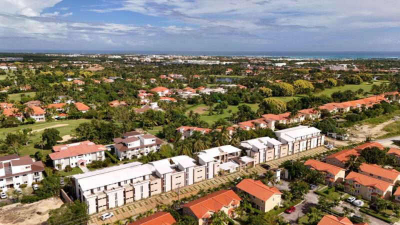 14180-1735914906-e32a41b5975270a2e246f7c9d5173441