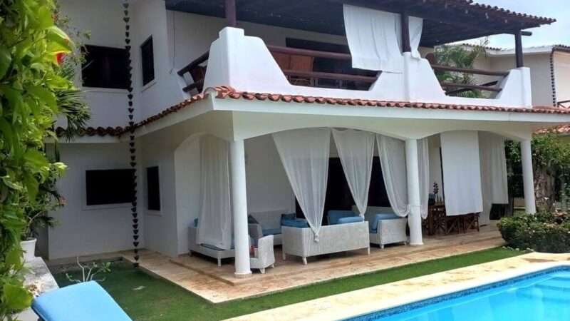 Dominicus 4 bed 4 bath 3
