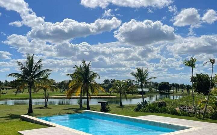 La Estancia 4 bed 4 bath 4